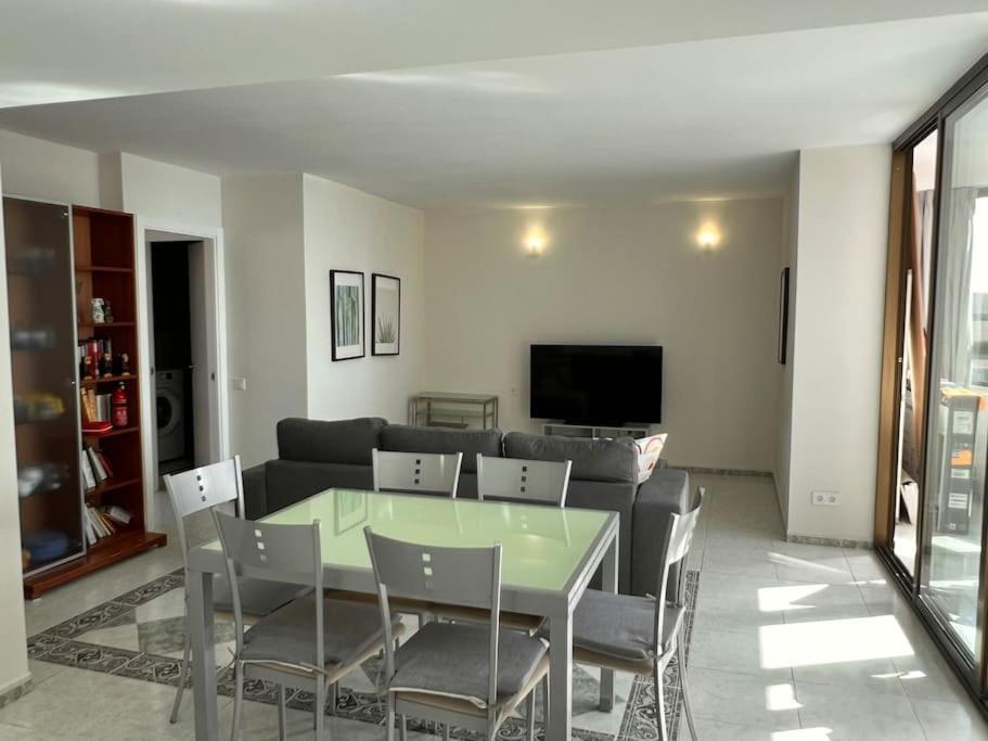 Fuengirola Puerto Y Mar Apartment ภายนอก รูปภาพ