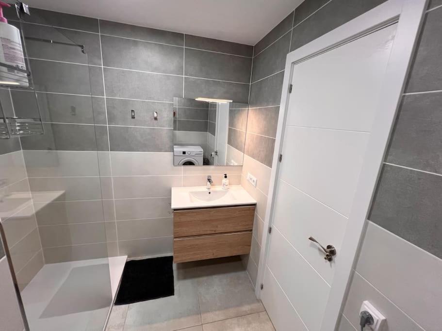 Fuengirola Puerto Y Mar Apartment ภายนอก รูปภาพ